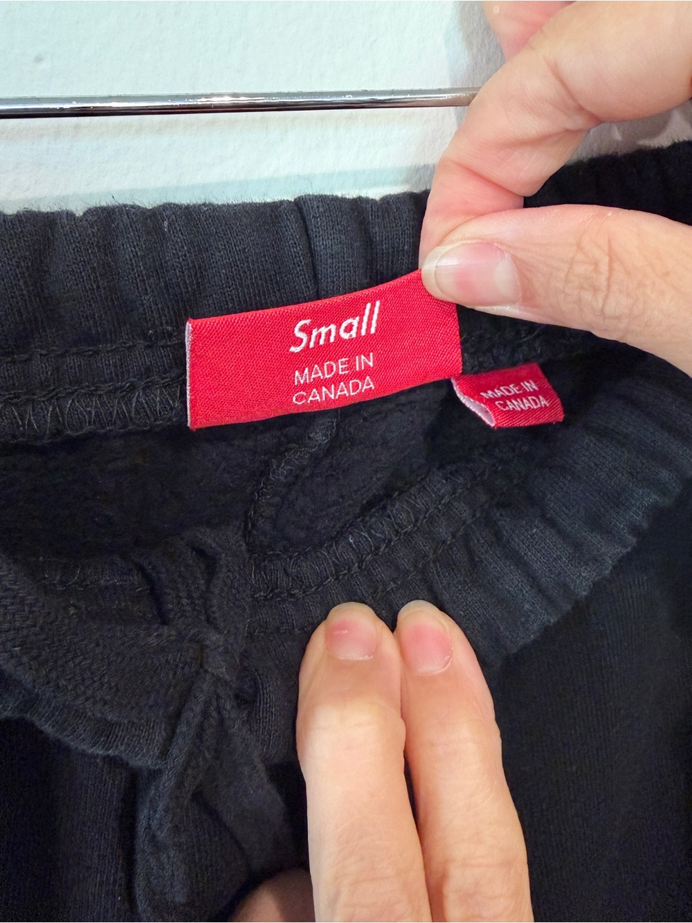 Supreme x Thrasher Mens Athletic Shorts - Picture 4 of 4